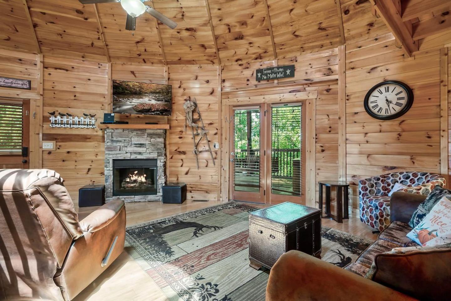 Mountain View Family Cabin W Game Room & Pool Sevierville Luaran gambar