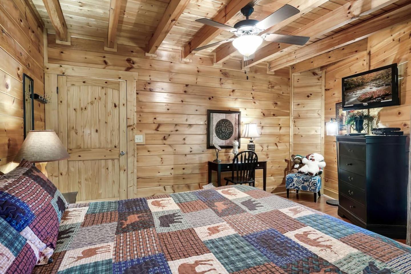 Mountain View Family Cabin W Game Room & Pool Sevierville Luaran gambar